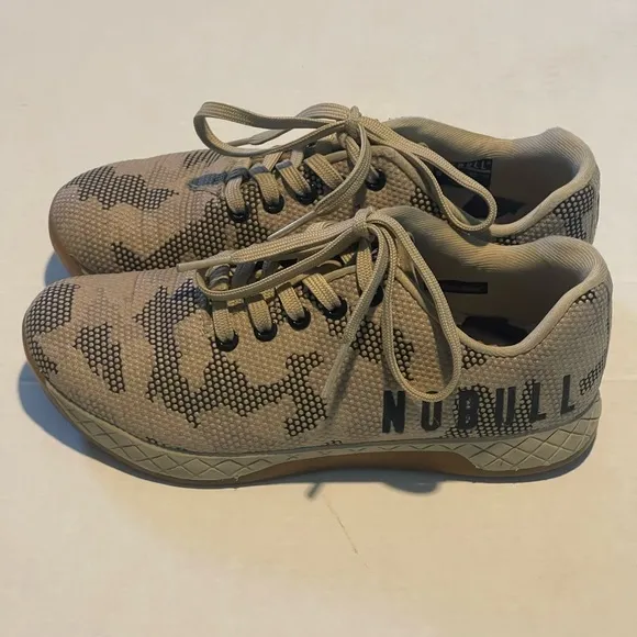 Nobull shoes women’s size 7.5‎ tan black pre-owned condition