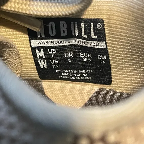 Nobull shoes women’s size 7.5‎ tan black pre-owned condition