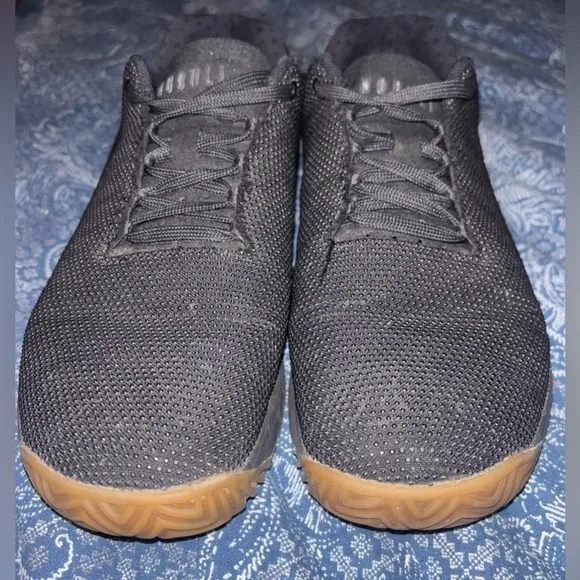 NOBULL SuperFabric Trainer Lace Up Shoes | Black Gum — Women’s Size 11 Men’s 9.5