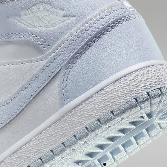 NWB Jordan 1 Mid Cobalt Bliss/White Kids Unisex Shoes Available sizes