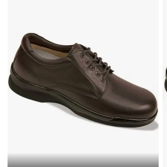 NWOB Apex Ambulator Oxford Men’s shoes 11.5M 1271M