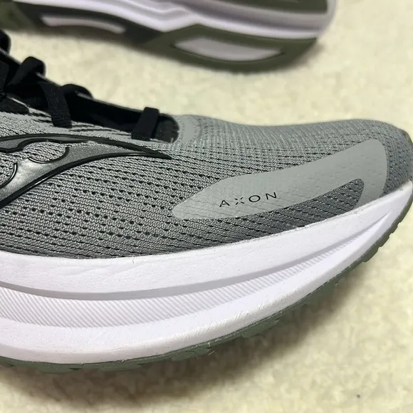 NWOB - Saucony Men’s Power RUN Axon Shoes Gray Blue Black Size 12