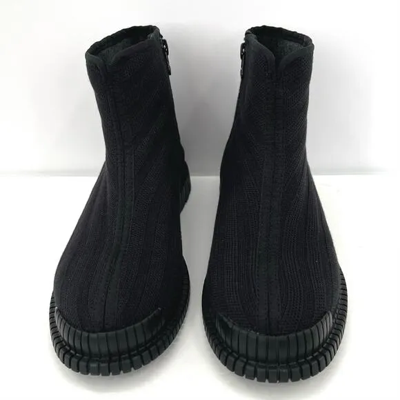 NWOT Camper Pix Zip Women’s Ankle Bootie Shoes.
