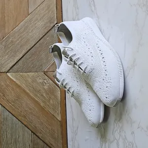 NWOT The Box Cole Haan 2.Zerogrand Women’s Stitchlite Wingtip Oxford Shoes.