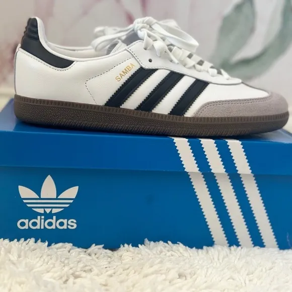 NWT Adidas Black and White Samba OG Sneaker Unisex Shoes Size Mens 6.5