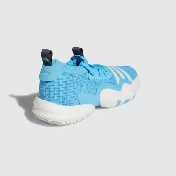 NWT Adidas Trae Young 2.0 Basketball Blue Shoes Size 8