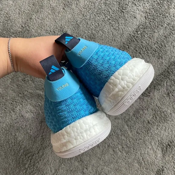 NWT Adidas Trae Young 2.0 Basketball Blue Shoes Size 8