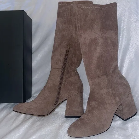 NWT Anthropologie SILENT D ROSEMARY Boot in Taupe
