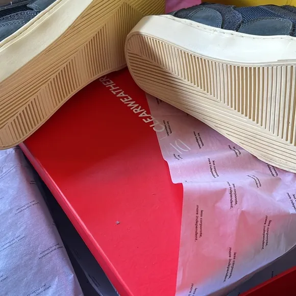 NWT Clearweather Quintana Ombré