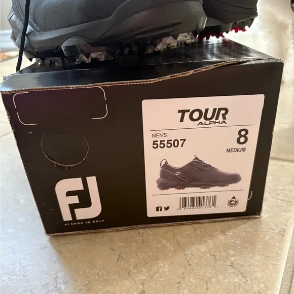 NWT Footjoy Tour Alpha 55507
