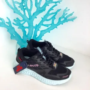 NWT LEVI’S Women’s Black and Blue trail running shoes Sz 6.5