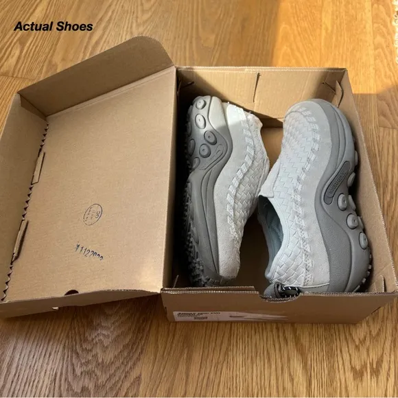 NWT: MERRELL 1TRL TAUPE JUNGLE MOC EVO WOVEN SNEAKERS IN PARCHMENT (5)