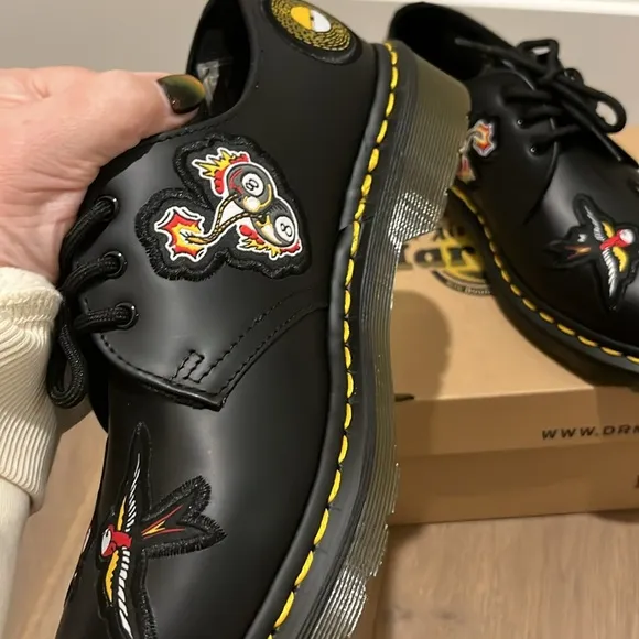 NWT NIB Dr. Martens Appliqué Patch Black Shoes