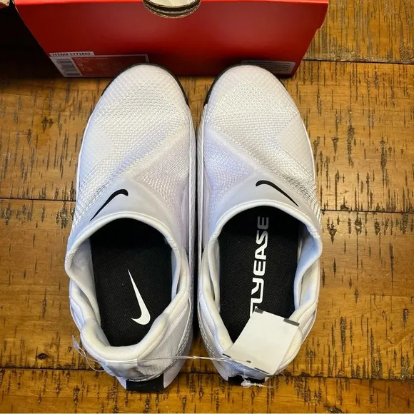 NWT NIKE Go FlyEase Easy‎ On/Off Shoes White/Black
