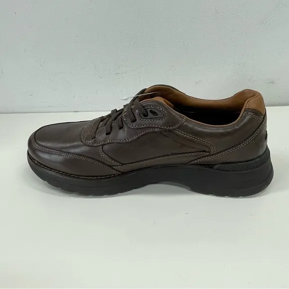 NWT Rockport Men’s Prowalker in Brown Leather Size 7.5