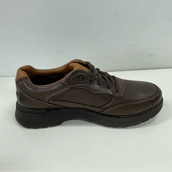 NWT Rockport Men’s Prowalker in Brown Leather Size 7.5