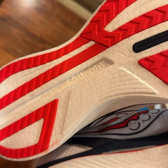 NWT Saucony Endorphin Speed 3 Boston Mens 13 White Navy Red Lace Up NIB NEW!