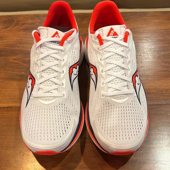 NWT Saucony Endorphin Speed 3 Boston Mens 13 White Navy Red Lace Up NIB NEW!