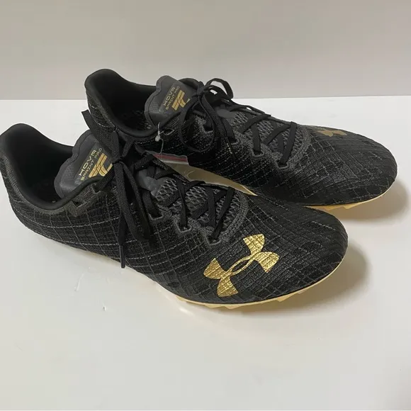 NWT Under Armour HOVR Smoke Rider Track &amp; Field Shoes Size M 13.0/W 14.5