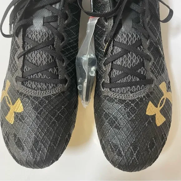 NWT Under Armour HOVR Smoke Rider Track &amp; Field Shoes Size M 13.0/W 14.5
