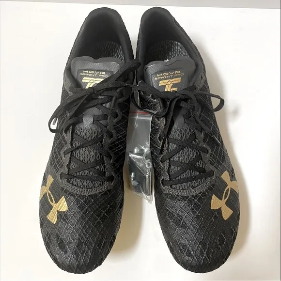 NWT Under Armour HOVR Smoke Rider Track &amp; Field Shoes Size M 13.0/W 14.5