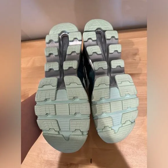 NWT Women’s Adidas Springblade Running Shoes - Size 7.5