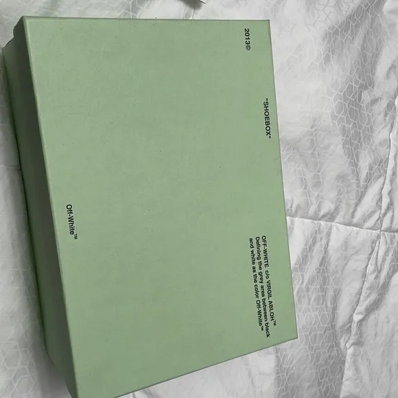 Off white Authentic shoes