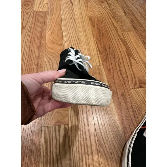 Off White Skate Shoes Men’s Size 45(12)
