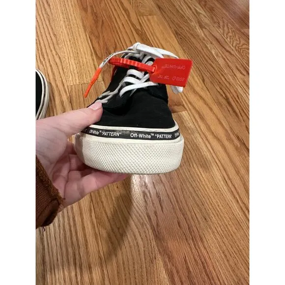 Off White Skate Shoes Men’s Size 45(12)