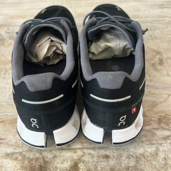 On Cloud 2 Running Shoes {Black} 8