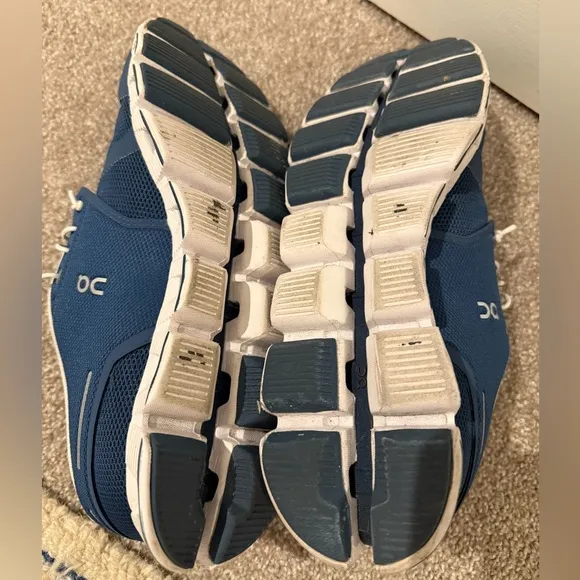 On Cloud 5 Lifestyle Running Sneakers Shoes Denim Blue White Womens 10 $150