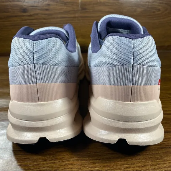 On Cloud Cloudrunner Women’s Shoe Size 10.5