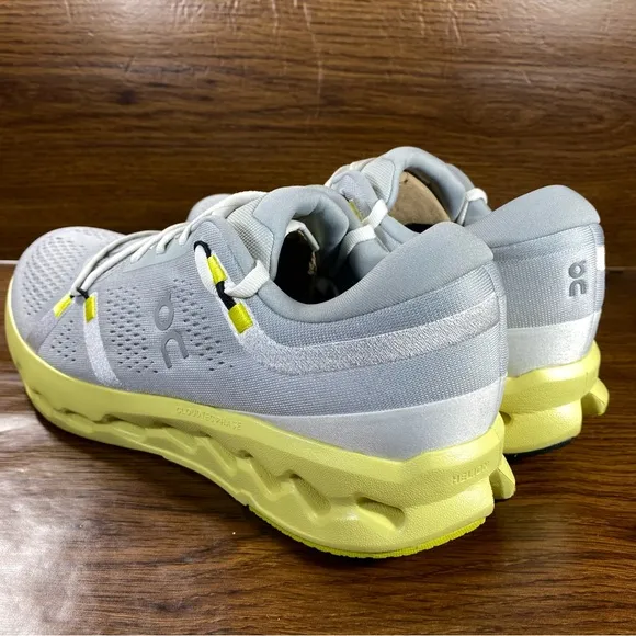 ON Cloud Cloudsurfer 2 Women’s Shoe Size 10.5