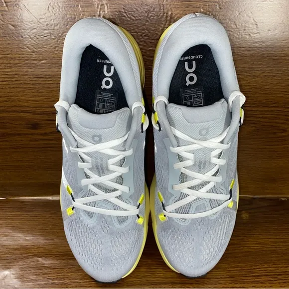 ON Cloud Cloudsurfer 2 Women’s Shoe Size 10.5