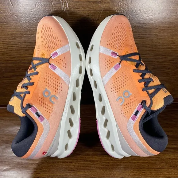 On cloud Surfer 2 women’s shoe size 10