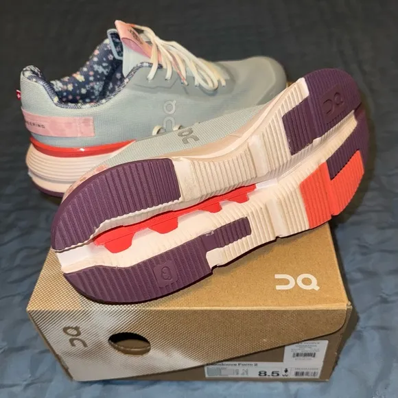 On Cloudnova Form 2 x Free people