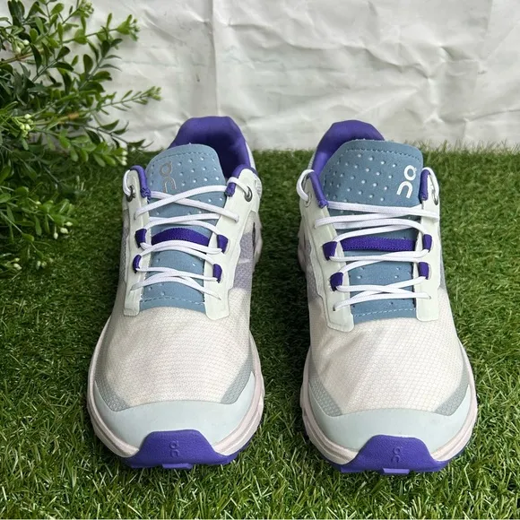 ON Cloudvista 'Frost Mineral'Sneakers  WOMEN size 7.5 new