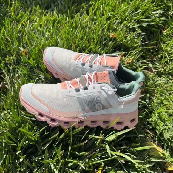 On Cloudvista Women TrailRunning Shoes Trail Running shoes Frost Rose New 10.5