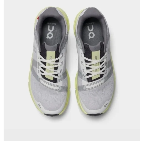 On Running Cloudgo Women’s Size 9.5 ‘Frost/Hay’ Running Shoes