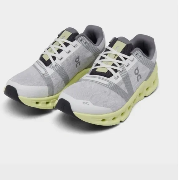 On Running Cloudgo Women’s Size 9.5 ‘Frost/Hay’ Running Shoes