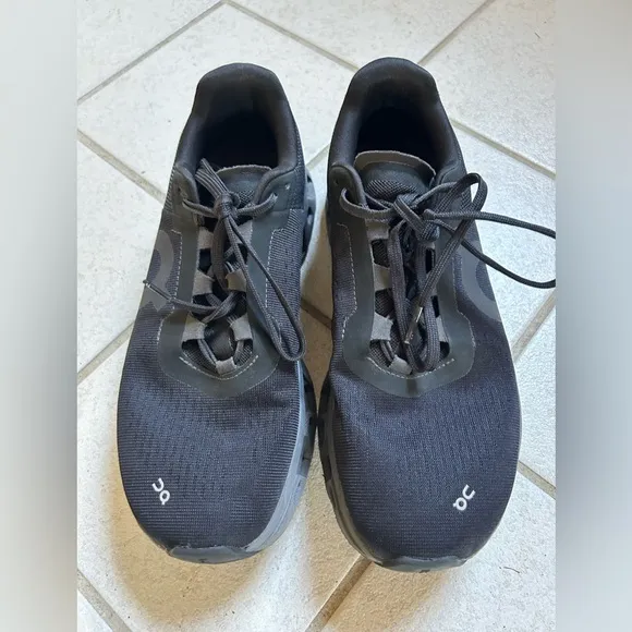 On Running Cloudmonster Women’s Shoes - Black/Grey size 9