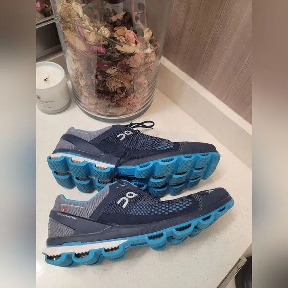 On Running CloudSurfer Shoes Men's Size 11.5
