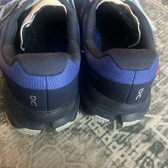 On Running Cloudventure Men's Blue Running Shoes size 12