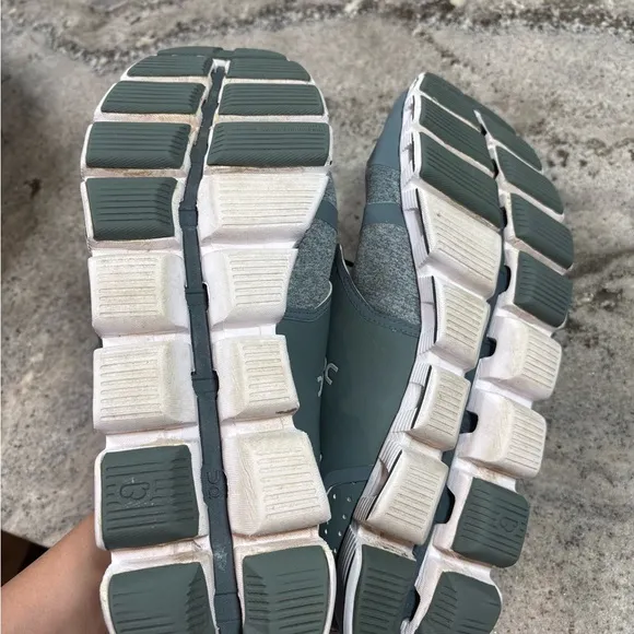 On Running Gray:/green Athletic Shoes Lightweight Breathable