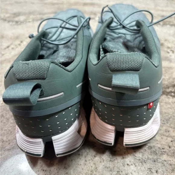 On Running Gray:/green Athletic Shoes Lightweight Breathable