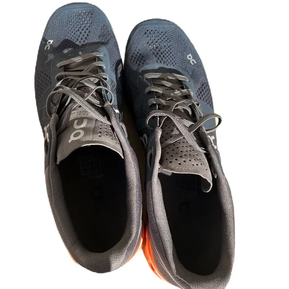 On Running shoes Cloudflow Black Tumeric 11.5