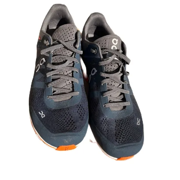 On Running shoes Cloudflow Black Tumeric 11.5