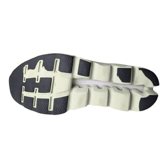 ON RUNNING Cloudstratus 2 Running Shoes Size 9.5