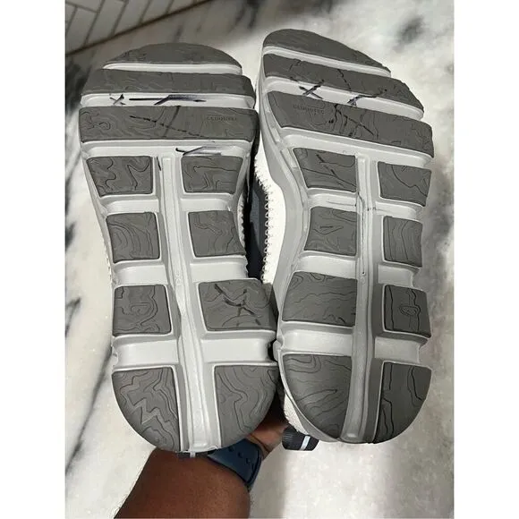 On Cloudaway Travel Shoes 'Asphalt' Women’s Size 8.5W