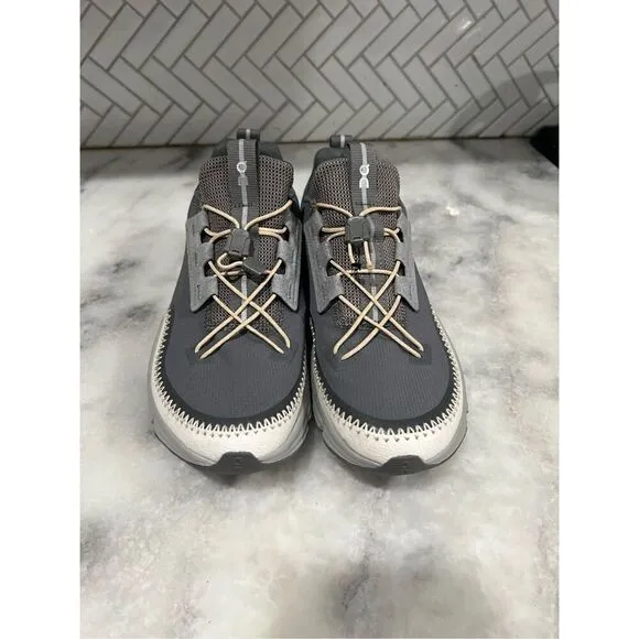 On Cloudaway Travel Shoes 'Asphalt' Women’s Size 8.5W